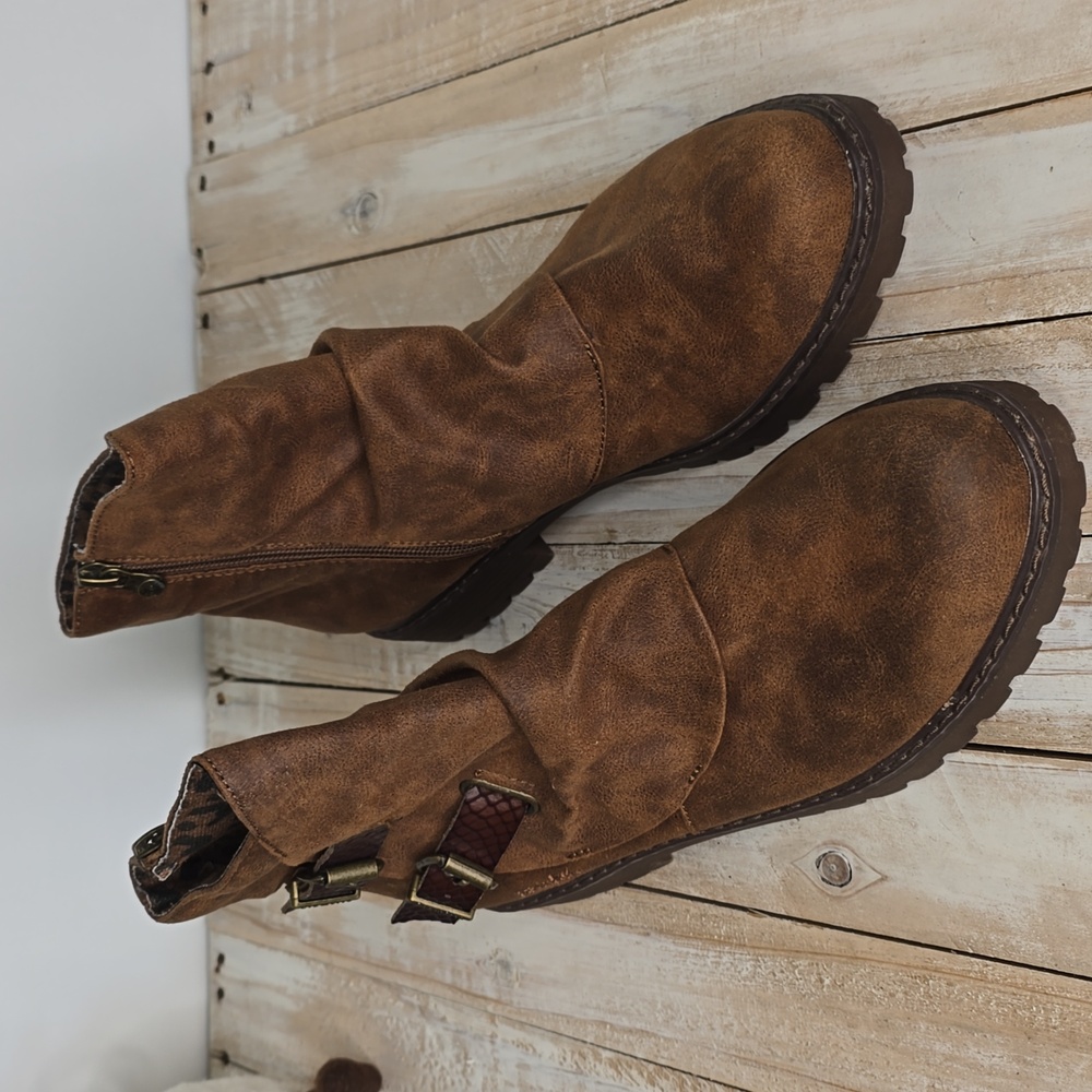Blowfish Ronin Lug Bootie Sz 10 - Picture 2 of 7
